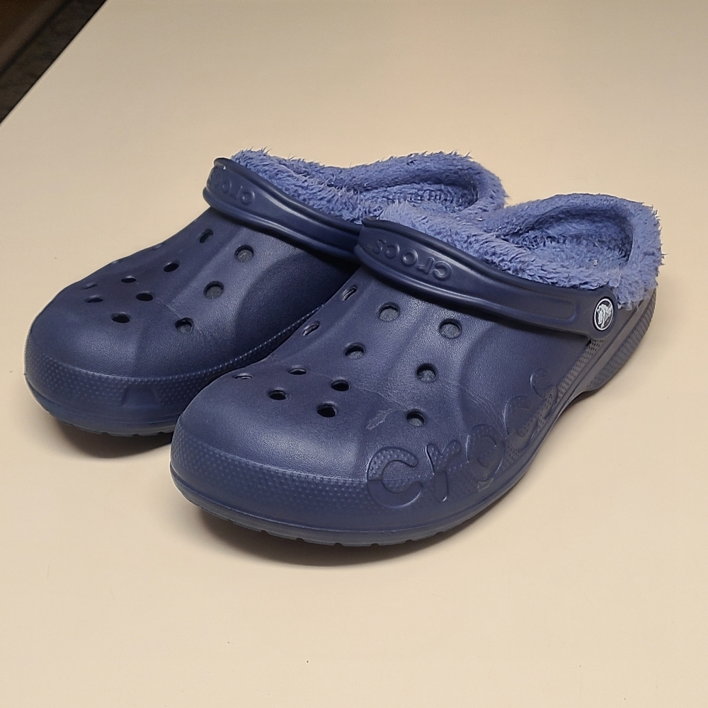 Crocs Baya fleece lined clog sandals size 10